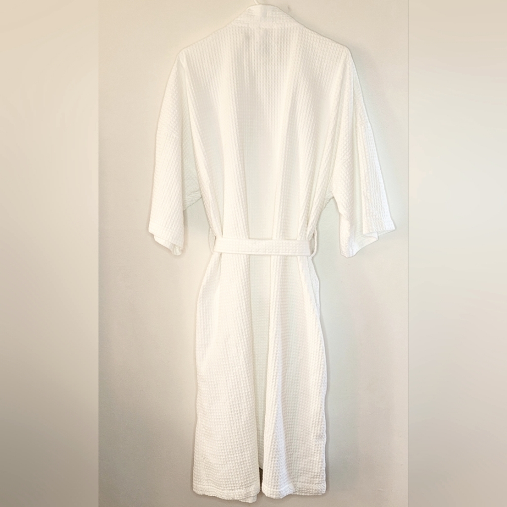 Frette Waffle Robe - Picture 2 of 12